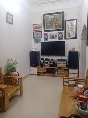 BÁN GẤP NHÀ  MẶT PHỐ CẦU GIẤY,  63 M2, 5T, MT5, NHỈNH 15TỶ , Ô TÔ, VỈA HÈ, KINH DOANH