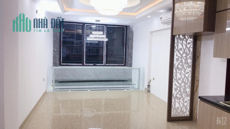 💥Bán nhà phố Phúc Đồng,Long Biên,40m 5T-phân lô ô tô tránh, gara oto