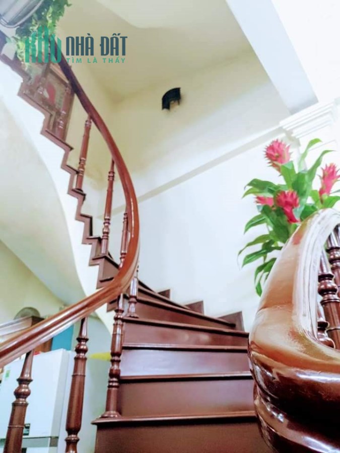TT PHỐ CỔ EM TRAI MẶT PHỐ - 37M 5T 7xTỶ BÀ TRIỆU QUẬN HAI BÀ - KINH DOANH