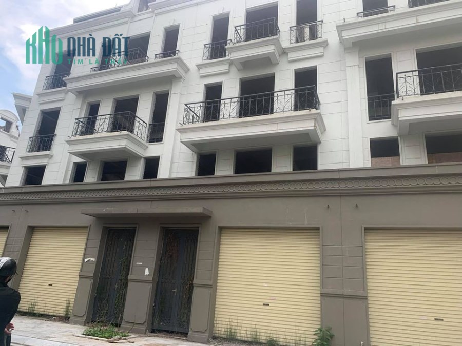 Bán nhanh căn Shophouse Hải Phát vị trí đắc địa KĐT 31Ha. DT 87m2 giá 8.7 tỷ. LH 0983253436