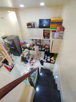 Bán nhà gần Đầm Sen,đường Hòa Bình 30m2,hẻm xe hơi,2 tầng,giá rẻ 3,35 tỷ