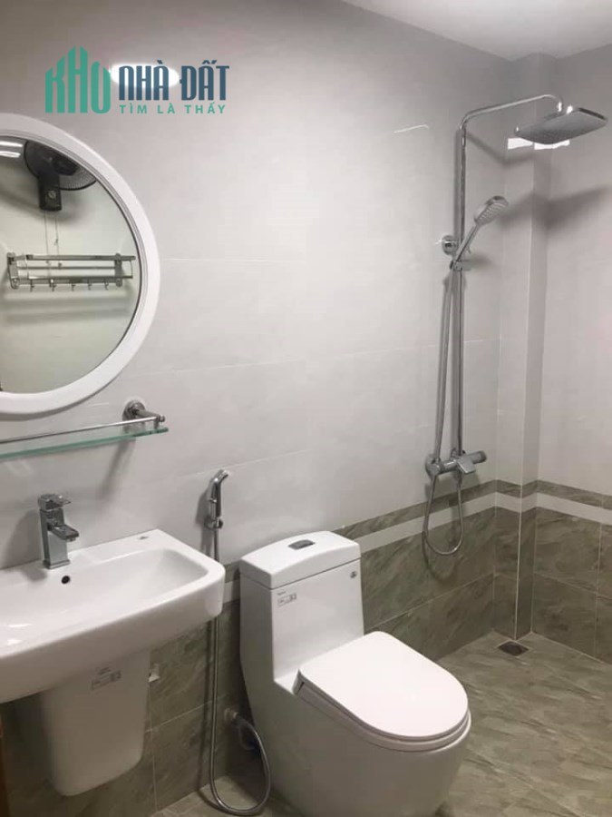 Bán Nhà Chính Chủ Hai Bà Trưng, NGÕ THÔNG, OTO TRÁNH 15M, 40m, 3.6tỷ.