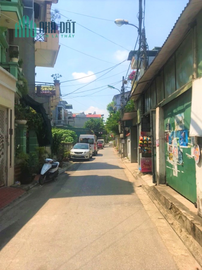 Bán Đất Ngọc Thụy 95m2 x 5m Mặt Tiền - Ngõ Kinh Doanh  - 2 Ô Tô Tránh. Lh: Thiện 0334.837.326.