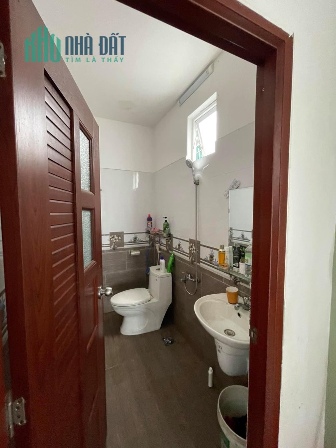 Bán nhà Đường Lê Trọng Tấn Bình Hưng Hoà Bình Tân, DT 106m2