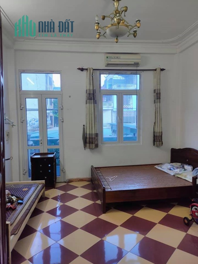 Bán Nhà Phố Khương Đình 40m2, 4 Tầng- 3.6 Tỷ.