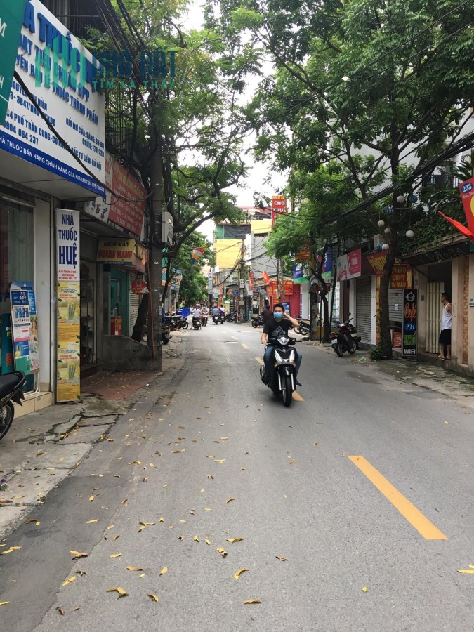 Bán nhà mặt phố Trần Cung, Bắc Từ Liêm. 48m2*5 tầng, nhỉnh 8 tỷ. Ở sướng, kinh doanh đỉnh.