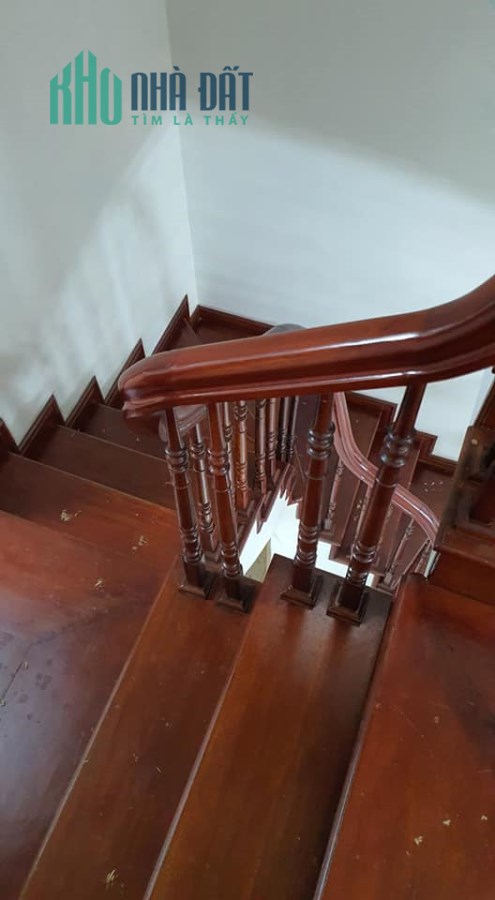 Bán nhà Lương Thế Vinh, Nam Từ Liêm: Phân lô, Nhà đẹp, Nội thất, 48m2x5T, 4.5 Tỷ-0975642942