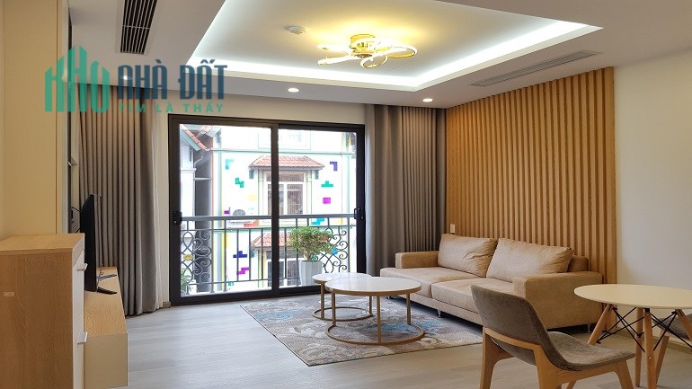 Cho thuê căn hộ dịch vụ tại Tô Ngọc Vân, Tây Hồ, 55m2, 1PN, ban công, đầy đủ nội thất mới hiện đại