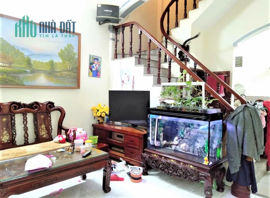 Ngõ 73 Nguyễn Trãi Fafilm, Thanh Xuân: DT 72m2*5T; MT 5m; giá 9tỷ