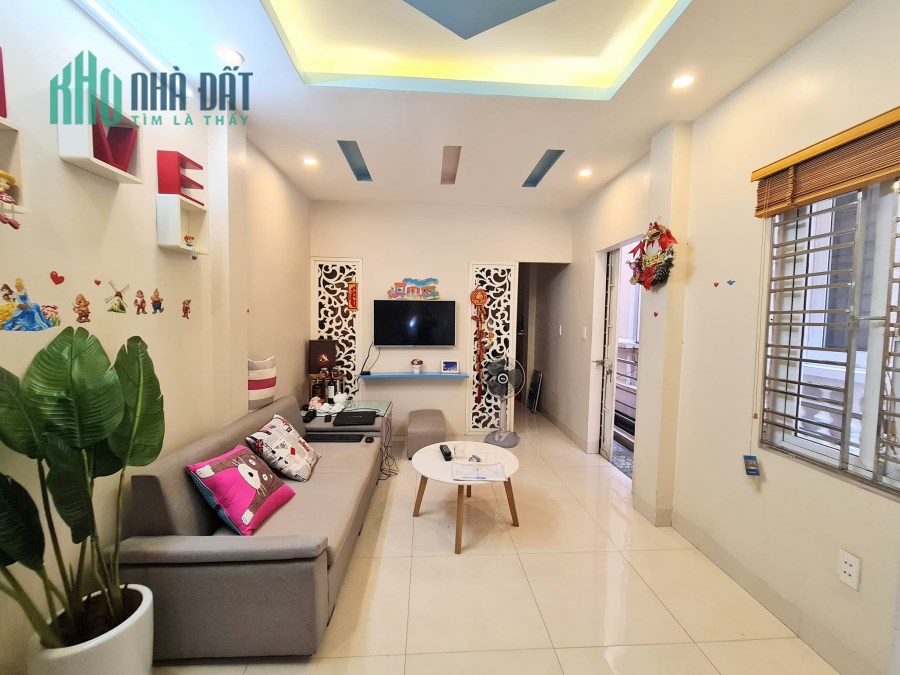HƠN 2 TỶ SIÊU PHẨM ĐỐNG ĐA - LÔ GÓC