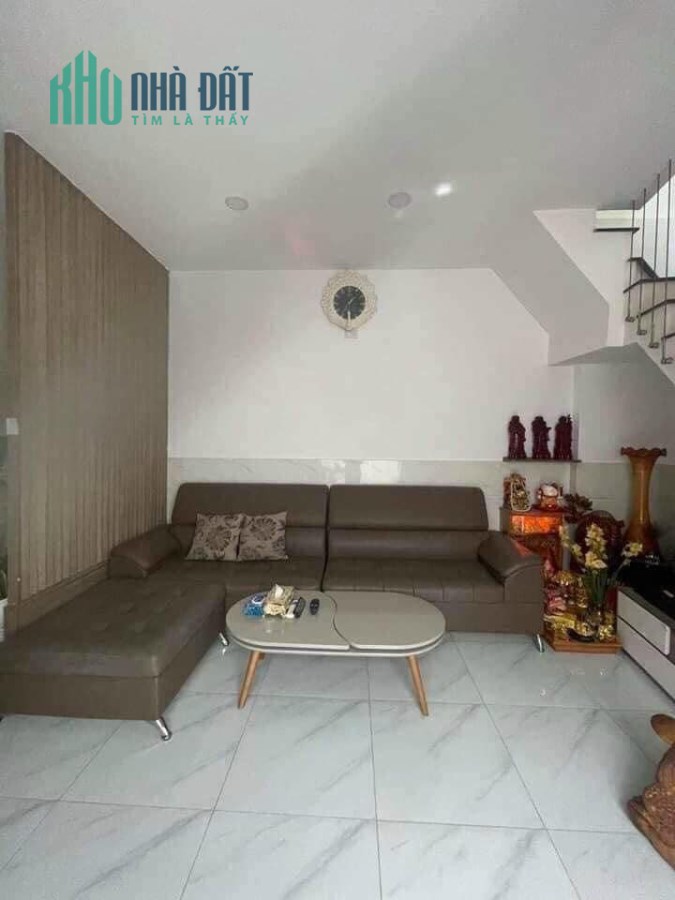 Bán nhà quận 3, dtsd 400m2, lô góc, cho thuê khủng, 0911687421