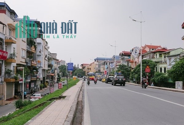 Bán đất 500m2 ở đường Âu Cơ, quận Tây Hồ Hà Nội