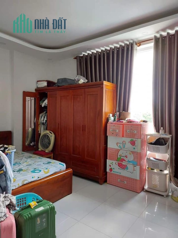 Bán nhà quận 3, nhà đẹp 6T, lô góc, cho thuê khủng, 0911687421