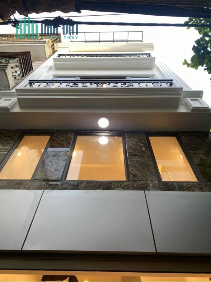NHÀ NGUYỄN NGỌC VŨ-CẦU GIẤY-5T-36M2-OTO ĐỖ CỔNG-CÁCH MẶT PHỐ 30M