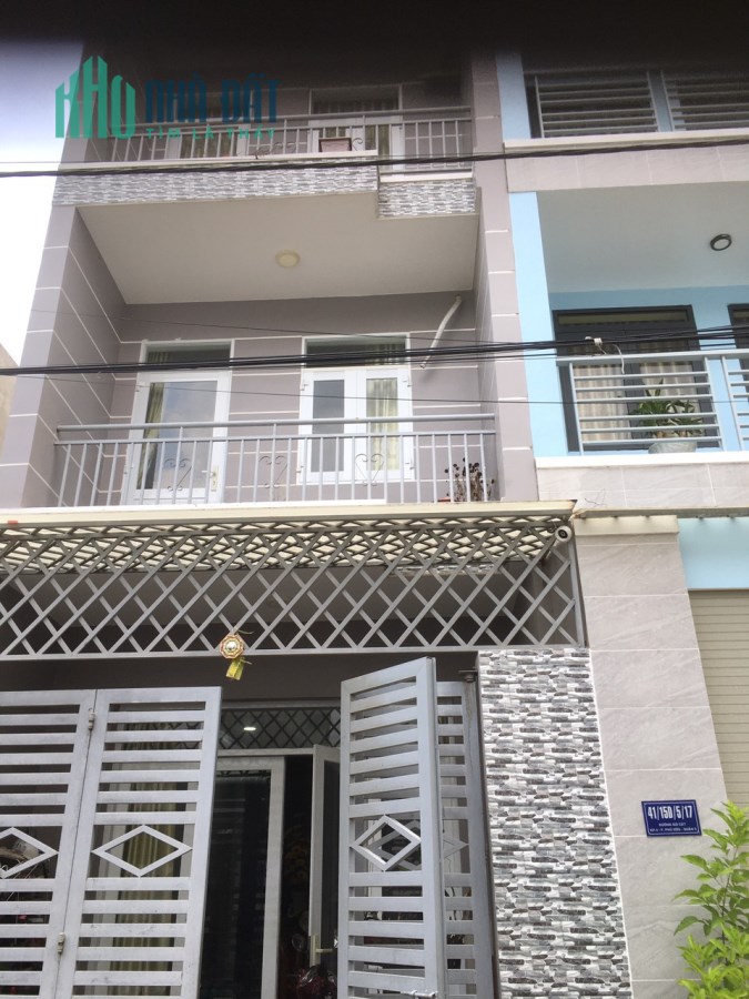 NHÀ QUẬN 9, MỚI ĐẸP, 1T2L, 56,2M2, SHR, 4.2 TỶ. LH:0932681602.
