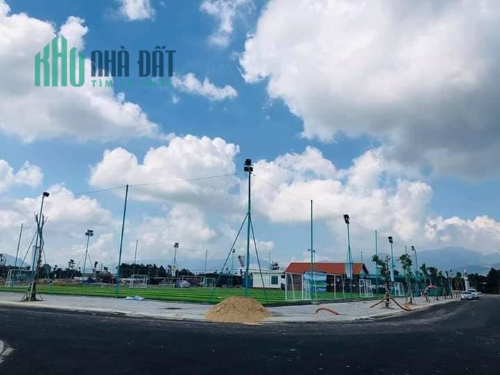 Bán nền biệt thự cách TP Quảng Ngãi 6km, 2 mặt tiền, 250m2 1tỷ6 thương lượng