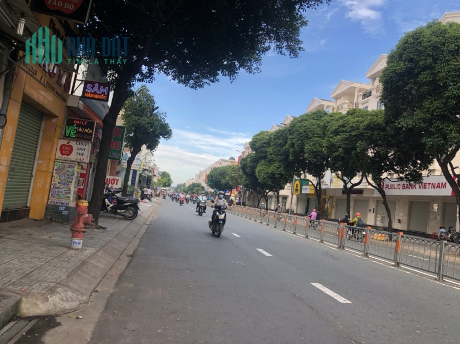 Bán nhà mặt tiền Phan Văn Trị, P.10, GV: 4 x 19, giá 18 tỷ.