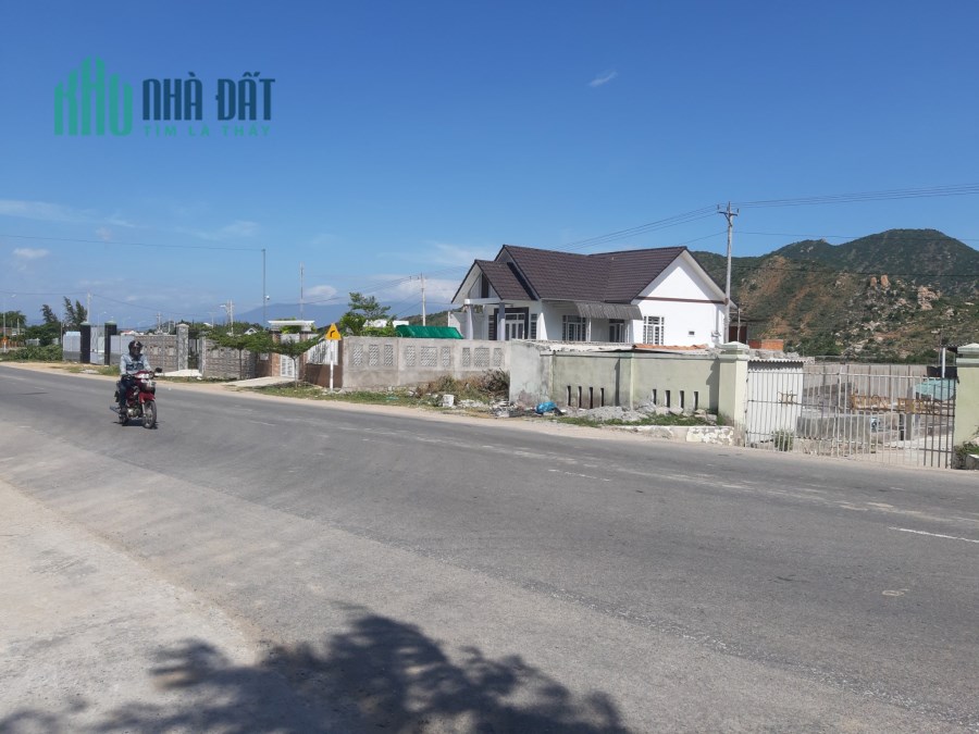 Cần bán căn hộ homestay Thủy Tiên nằm MT Tỉnh lộ 702, Ninh Hải, Ninh Thuận