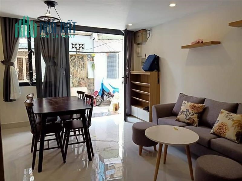Trung tâm quận 10 - Hẻm ôtô 7m – cách 20m ra mặt tiền đường – 24m2