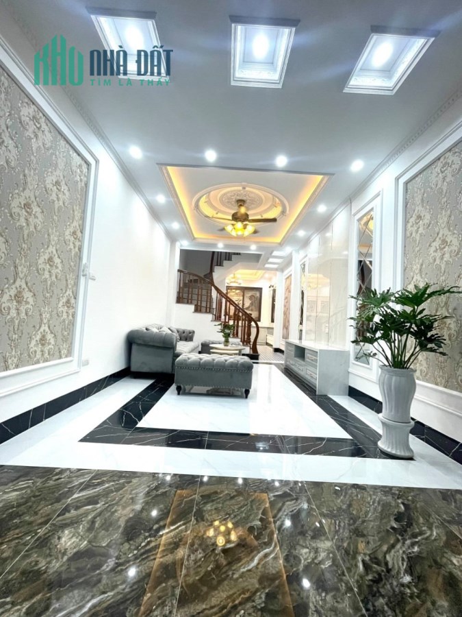 CHÍNH CHỦ - BÁN NHÀ SIÊU ĐẸP CẦU GIẤY, GẦN HỒ ĐIỀU HÒA, 41M2, 4 TẦNG, GIÁ NHỈNH 5 TỶ