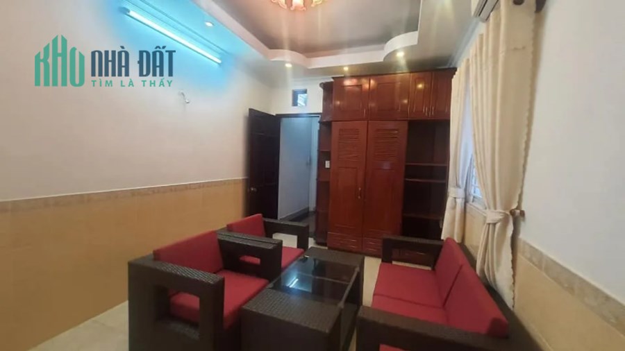 Bán gấp nhà HXH đường Trương Quốc Dung,Phú Nhuận,32m2,giá chỉ 4.3 tỷ.