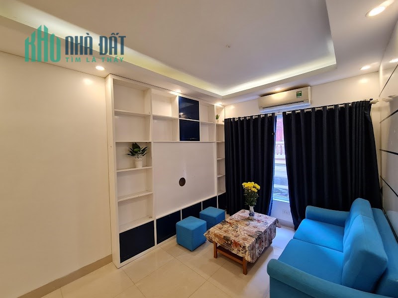 Bán nhà đường Nguyễn Văn Cừ DT 37m, 5 tầng ngõ ô tô