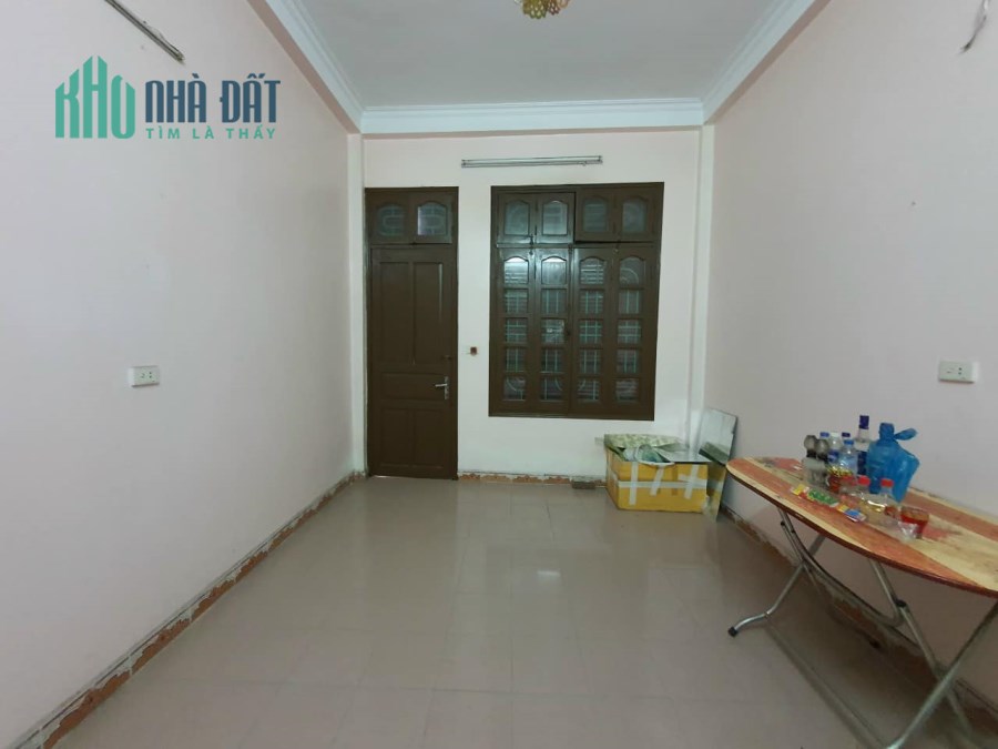 4 Tầng ở ngay - Thiết kế hợp lý - 2 Thoáng - Gần phố