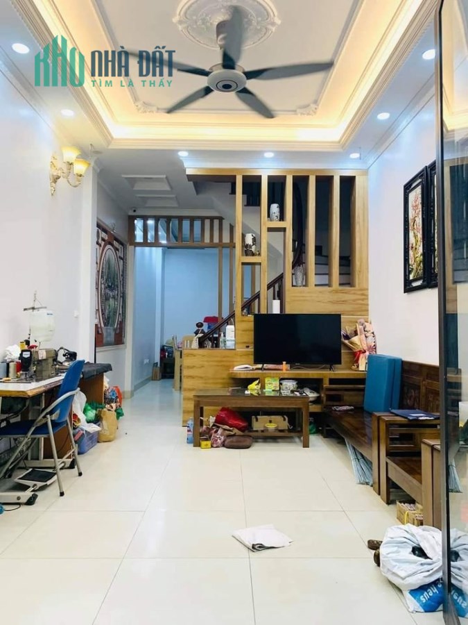 Nhà đẹp 48m2, 4 tầng Khương Hạ, Thanh Xuân, vào ở ngay, 4.15 tỷ