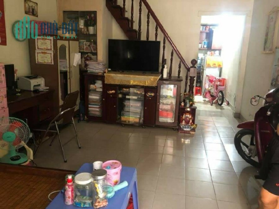 Bán nhà Tây Thạnh, Tân Phú, 3 bước lên xe hơi, 40m2, 3.85tỷ.