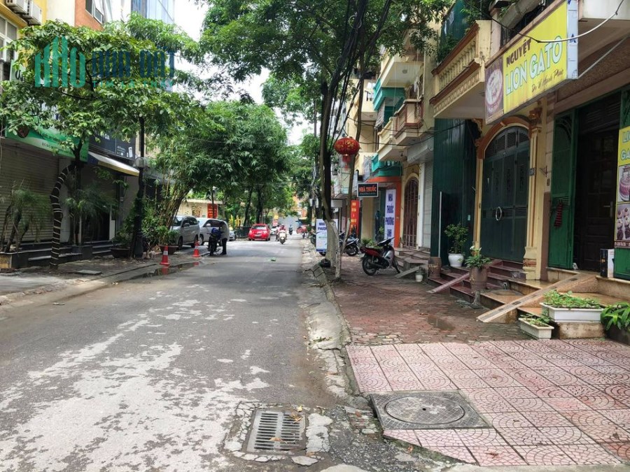 BÁN NHÀ QUẬN CẦU GIẤY – NGÕ Ô TÔ TRÁNH – Ô TÔ ĐỖ CỬA – 5 TẦNG, 45M2, GIÁ CHỈ 5.6 TỶ (THƯƠNG LƯỢNG)