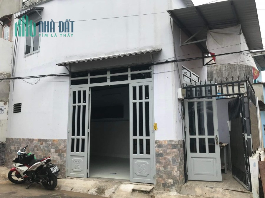 NHÀ CẤP 4 GÁC XẾP TẠI ẤP MỸ HÒA 1, TRUNG CHÁNH, HÓC MÔN, CHỈ 1.3TỶ. LH:0379586533