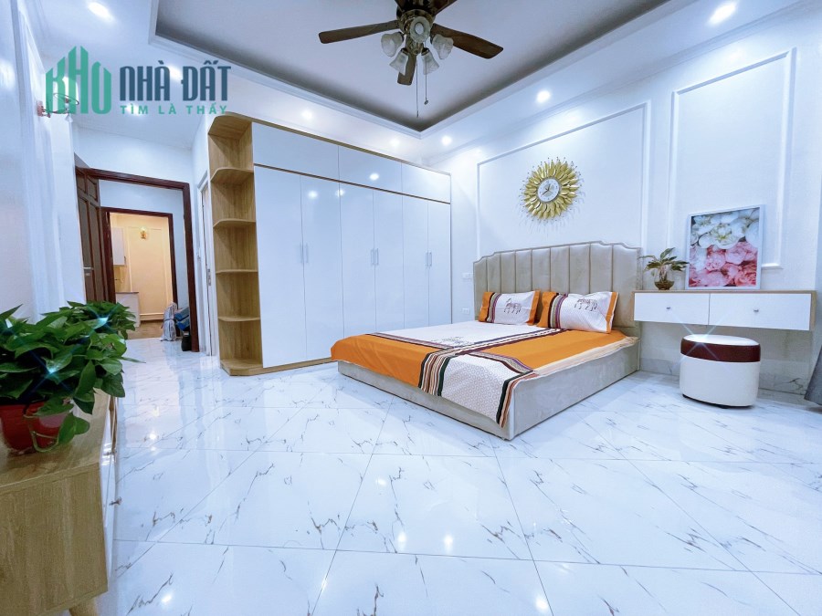 Biệt phủ khu Bách Khoa 50m2*4T tròn 3 tỷ