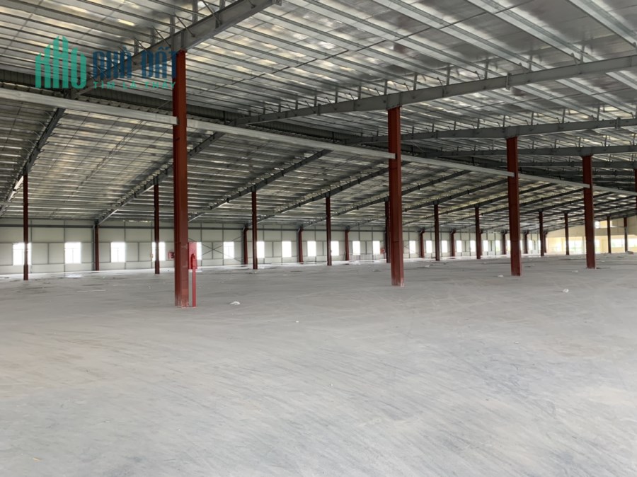 Cho thuê nhà xưởng KCN Quế Võ, DT 4500m2, xưởng mới làm được EPE. LH 0988457392