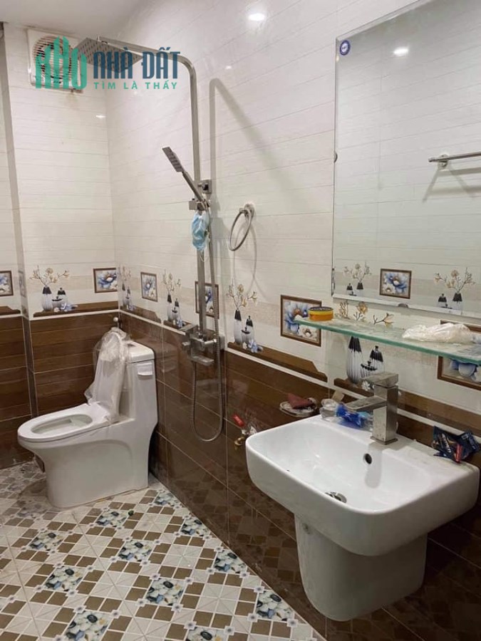 NHÀ MỚI PHỐ TU HOÀNG, NỘI THẤT XỊN, 31M2 X 4 TẦNG RỘNG RÃI, SỔ ĐỎ, 2.3 TỶ. LH:0948714258