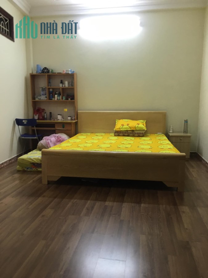 Bán nhà siêu đẹp Hoàng Hoa Thám, Ba Đình, 45m2*5T,MT 4m, giá 3 tỷ 900 triệu, gần Hồ tây.
