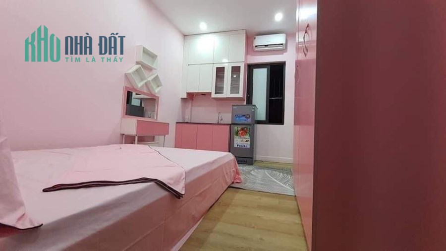 Căn hộ tập thể tầng 1 Thành Công giá 3.88 tỷ, 160m2, Kinh doanh lớn