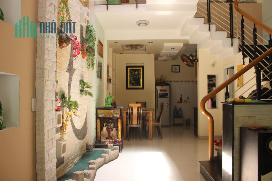 Bán Nhà Hẻm Xe Hơi Đường Lạc Long Quân, Tân Bình, DT 63m2, 3 Lầu, 6.93 tỷ, Đã Có Sổ