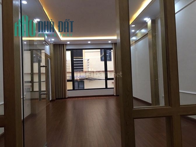 Bán sê ri 5 căn nhà đẹp long lanh Vĩnh Phúc, Ba Đình, 45m2*5T, giá 5 tỷ 300 triệu,