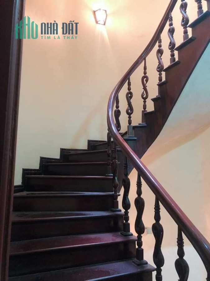 Bán nhà Láng Thượng: Kinh doanh, Ngõ thông, Nhà đẹp, Dòng tiền tốt, 50m2x5T, 6.7 Tỷ-0975642942