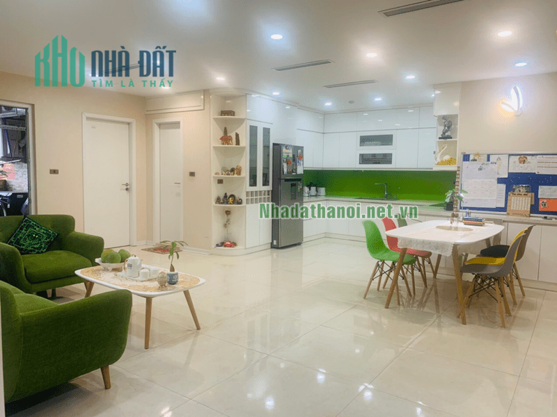 Cần bán gấp căn hộ chung cư cao cấp Eurowindow, KĐT Nghĩa Đô 106 Hoàng Quốc Việt