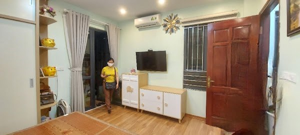 LÔ GÓC, Ô TÔ ĐỖ CỬA, NHÀ ĐẸP THOÁNG SÁNG CÁC PHÒNG, DT:40M2, 6 TẦNG, GIÁ 4 TỶ 5.