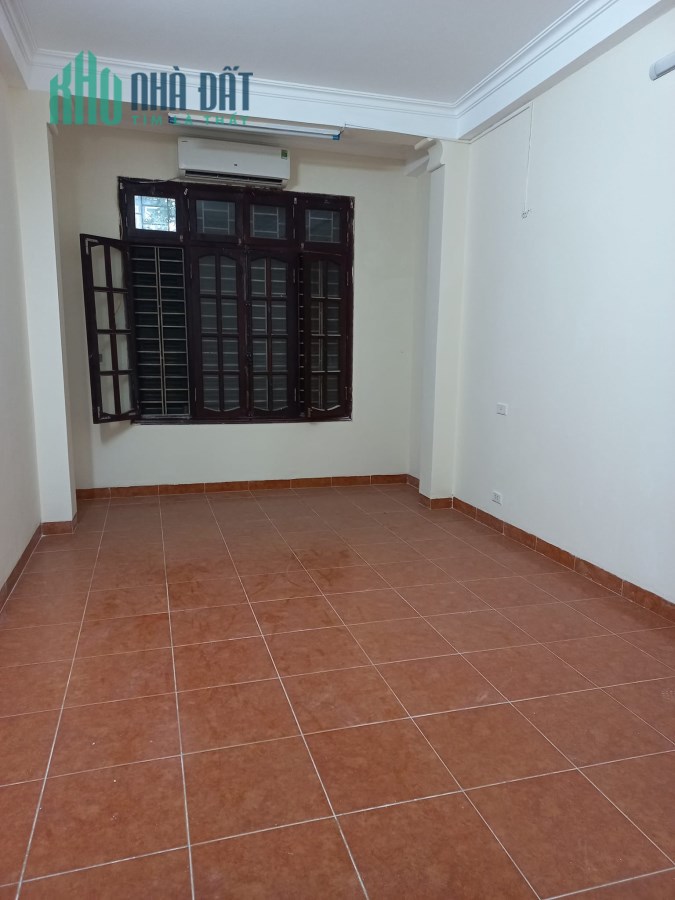 Bán nhà mặt phố Trung Yên 6,DT 40/48m x 4 tầng,mặt tiền 3.50m,liên hệ 0981669144