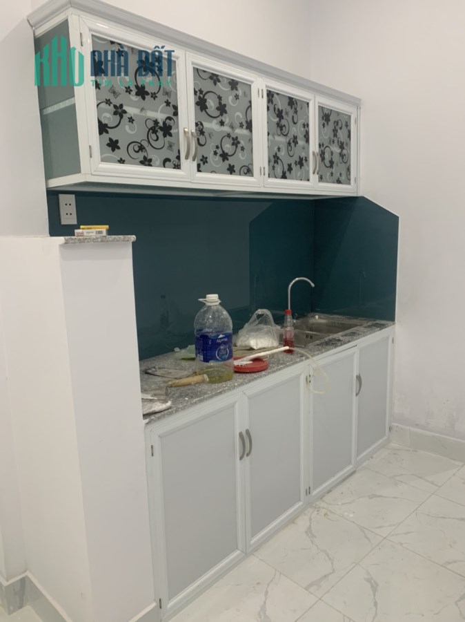 Bán Nhà P8 Q6 Lò Gốm KDC sầm uất, 1T1L 56m2 chỉ 3.85 tỷ. Lh:0939511739