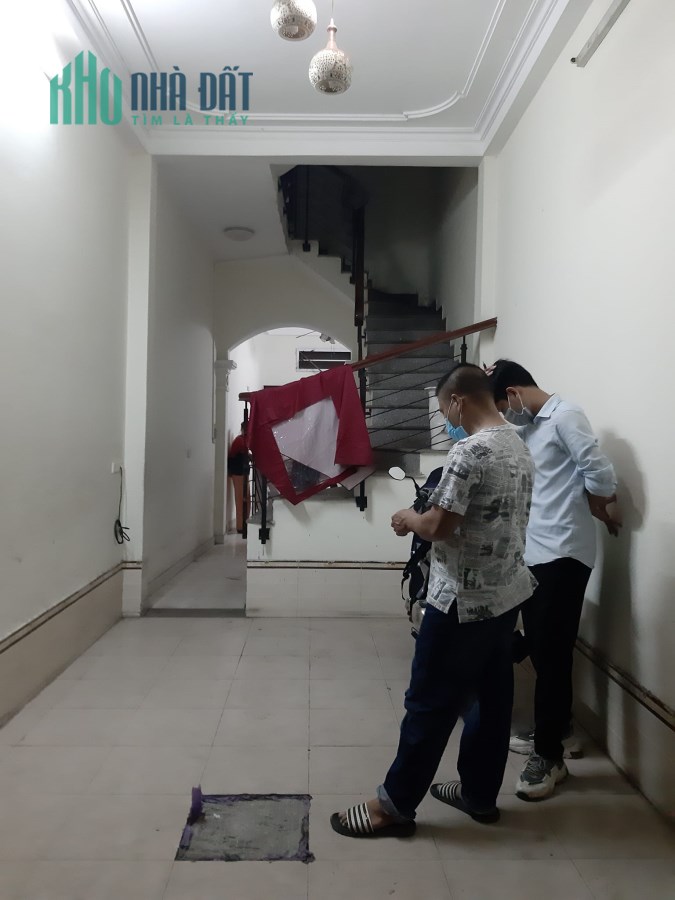 Bán nhà Hoàng Mai - ngõ 147 Tân Mai – 2,9 tỷ - 37m