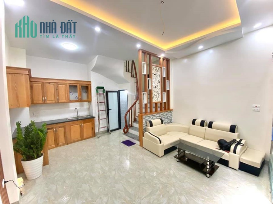 Bán nhà Hoàng Mai, ngõ 924 Nguyễn Khoái – 2,8 tỷ - 30m