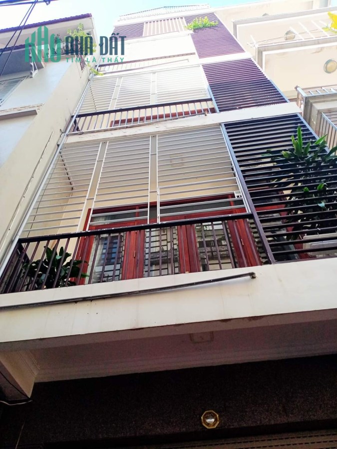Bán nhà Thái Hà, diện tích 50m2, phân lô ngõ ô tô tránh nhau, chỉ 6 tỷ.