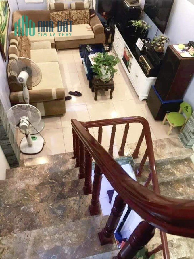 Nhà Phố Kim Giang 45m2 5tâng 4.1 tỷ, ô tô đỗ cửa, đường thông Nguyễn Xiển - Kim Giang