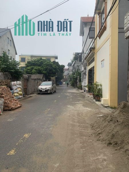 Bán 160m2 đất thôn Quang Trung Dương Quang đường nhựa. Giá cực đẹp.! 0983253436