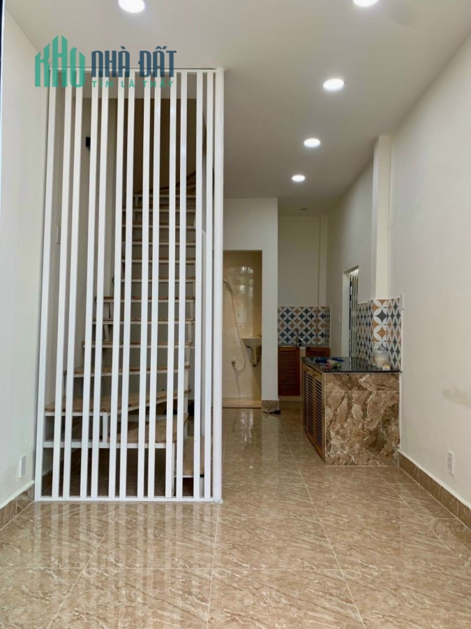 Bán nhà 2 mặt tiền HXH thông thoáng vị trí đẹp giá rẻ, Quận 6 – 19,4m2 – 2,95 tỷ