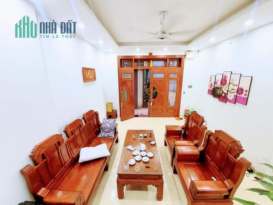 Bán nhà ở Lĩnh Nam, đẹp lung linh, tương lai rực sáng, 35m2 x 5T x 5m MT, giá 2.95 tỷ